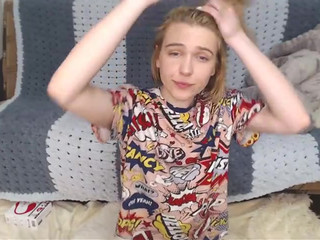 booooom juicy babe creases her tits