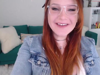 ivysrevenge buxom chick is dug toy