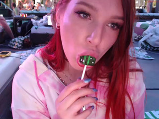 ivysrevenge Cute slut gets exposed on camera