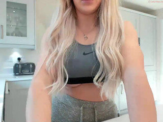 amberj Exquisite confused caresses shaved pussy