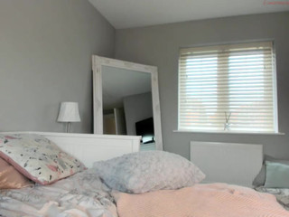 amberj Brunette in stockings shows shaved holes