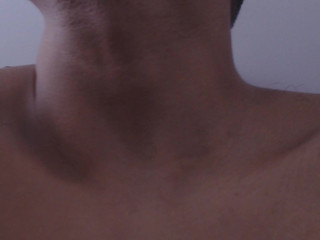 bambyhot gorgeous model seduces with big tits