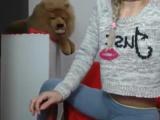 sexycult aka littlesonia_3 stocking beauty fucks her shaved cunt