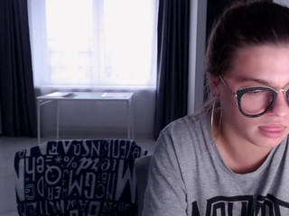 BugaGirls masturbating broken-down cap