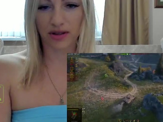 AlinnaMay experienced trash cram hand in both their holes