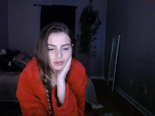 littlestleobaby pretty harlot bends beautiful tits