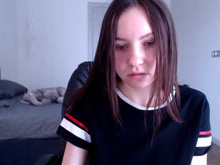 yamaguchi stunning lady striking in her beauty