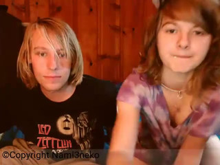 nami3neko shows how deep a toy can be in your mouth