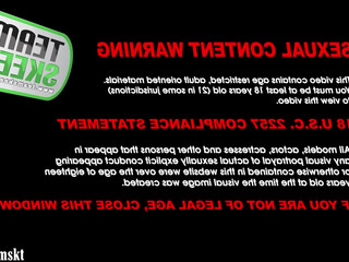 Riley Reid insatiable slut sucking