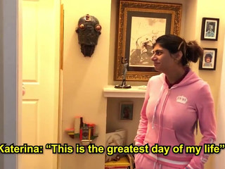 Mia Khalifa cum in mouth