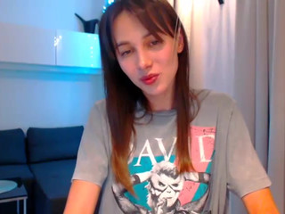 liby19 ass fucks her pussy hard