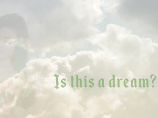 Ashe Maree beauty caresses her tits and pussy