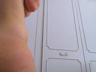 boob_jiggler crazy chick spreads legs