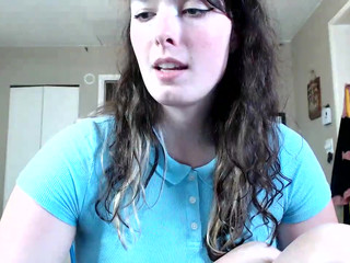 tiggerrosey skinny beauty pulls pussy