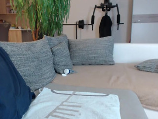 superstarxx white-haired  cam girl  posing in lingerie