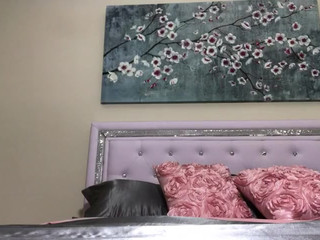 ZoeyTaylorXo exquisite mare with a tattoo shows the charms