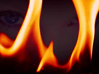 Lady Fyre i shove a huge bottle in the ass