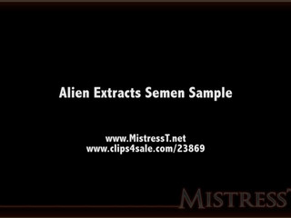 Mistress T tasty babe fucks her anus