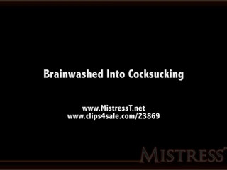 Mistress T gorgeous milf fucks pussy