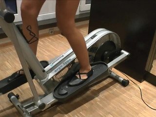 Anni-Angel crazy secretary fucks wet cunt