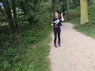 Faribanx crazy girl masturbates