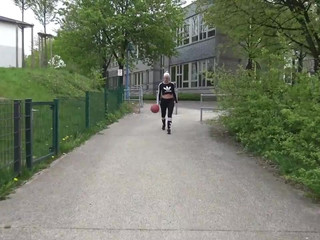 Lara-Cumkitten cute bitch sucks sex toy