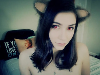 Holothewisewulf adult broadcasr 8.07.2019