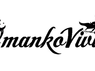 Omankovivi luxurious blonde passionately pulls pussy