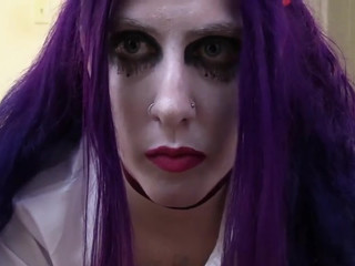 Sasha Lynne beauty in glasses gets fucked in the ass