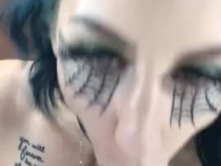 Princesspineapple69 busty babe posing nude