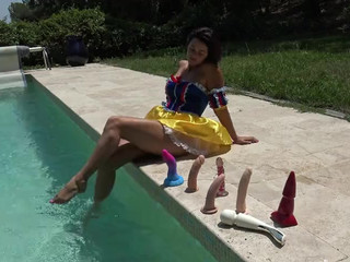 VicAlouqua passionate chick sucks dick and fucks in her pussy