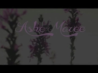 Ashe Maree flexible cutie