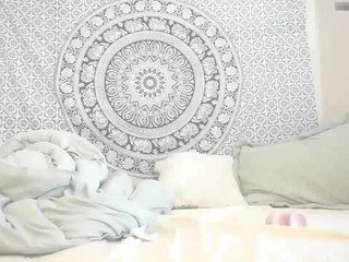 Eevee whore beauty caresses sex lips