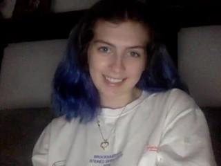 valerieluv crazy beast fucks pussy