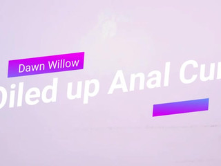 Dawn Willow lush ass shows its shape