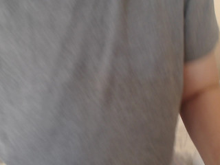 donkey_ponkey cute bitch jerks off her dick