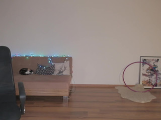 firtsbornunicorn stylish blonde exudes on the couch