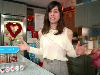 newchloe18 confused pulls both holes