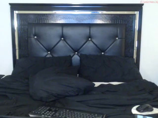 dallasohmy adult mom handjob pussy