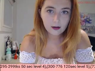 it_ariana feral doll nifty jerks off both holes