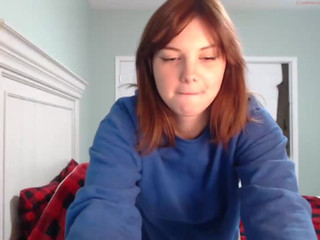 emilyjoneschat ardent doll excites with elastic ass