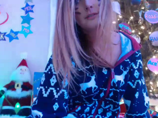 misschristmas busty courage rides a dildo