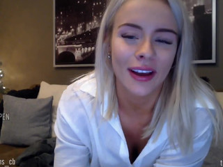 oliviaowens shaggy slut caresses shaved cunt