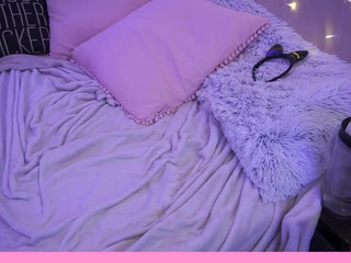 blazefyre delightful chick fucks herself hard