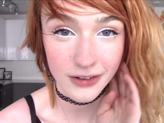 snugglepunkmfc  manyvids big tit lady masturbates cunt