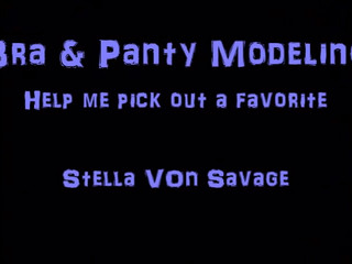 Stella_Von_Savage manyvids gorgeous queen jerking pussy on the street