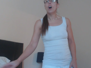 sinnamonsugar manyvids skinny bitch jerking pussy with phallus