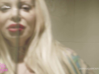 Sabrina Sabrok manyvids oral sex in front of the webcam