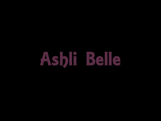 Ashli_Belle manyvids busty babe massages pussy