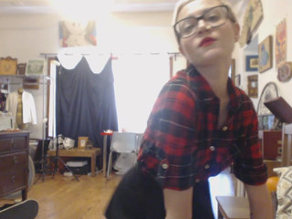 lexdollface manyvids gorgeous young lady jerks both holes